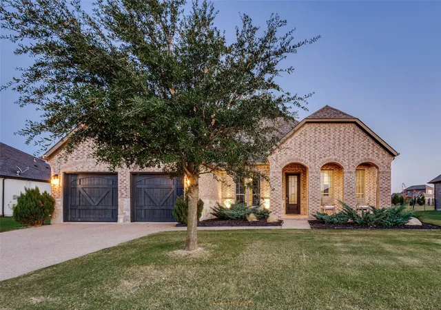 1st image of 1116 Karsten Ridge Pass, Gunter, TX 75058 | MLS# 21085904