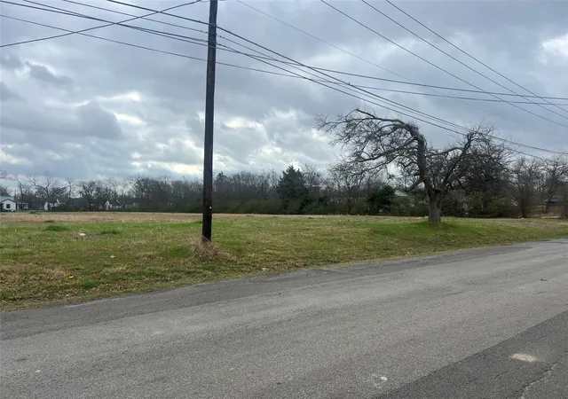 Photo 2 of Land for sale at Tbd Albert Broadfoot St, Bonham, TX 75418 | MLS# 21196699 | Listing updated on 2026-09-22