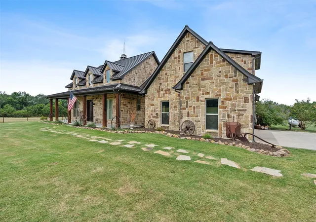 Photo 1 of Mansion for sale at 12188 County Road 536, Rockwall, TX 75087 | MLS# 21196825 | Listing updated on 2026-09-04