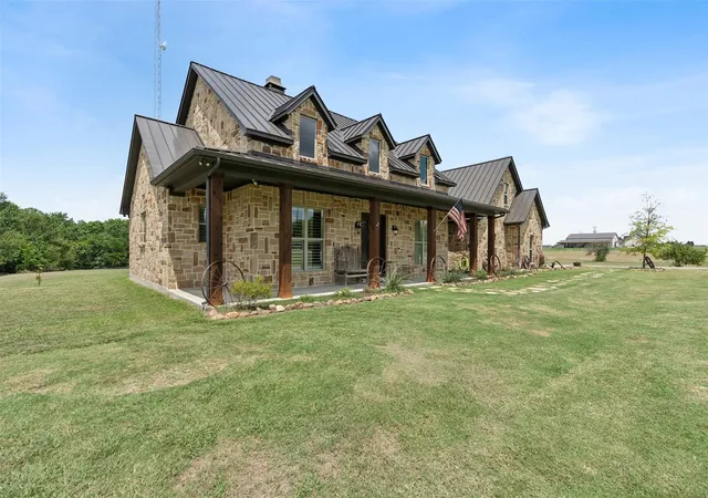 Photo 2 of Mansion for sale at 12188 County Road 536, Rockwall, TX 75087 | MLS# 21196825 | Listing updated on 2026-09-04