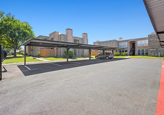 2nd image of 5634 Boca Raton Blvd, Fort Worth, TX 76112
