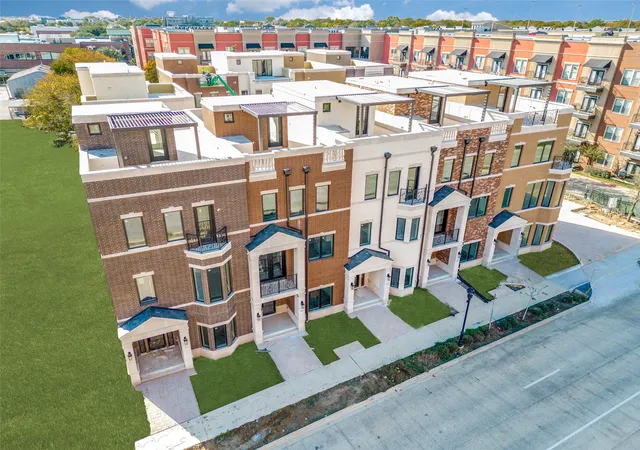 Photo 1 of Condo for sale at 218 E Dallas Rd #102, Grapevine, TX 76051 | MLS# 21175157 | Listing updated on 2026-09-01