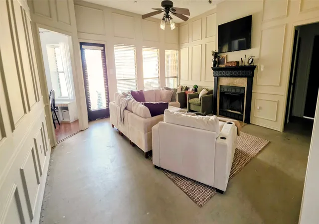 Photo 4 of Single family home for sale at 1806 Hogan Ln, Mount Pleasant, TX 75455 | MLS# 21197258 | Listing updated on 2026-07-11