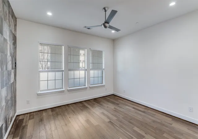 Homes for sale in Addison, TX | 5015 Meridian Ln #1102, Addison, TX 75001 | MLS# 21197641