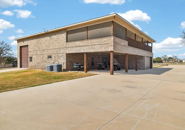 Homes for sale in Whitesboro, TX | 790 Bones Chapel Rd, Whitesboro, TX 76273 | MLS# 21196520