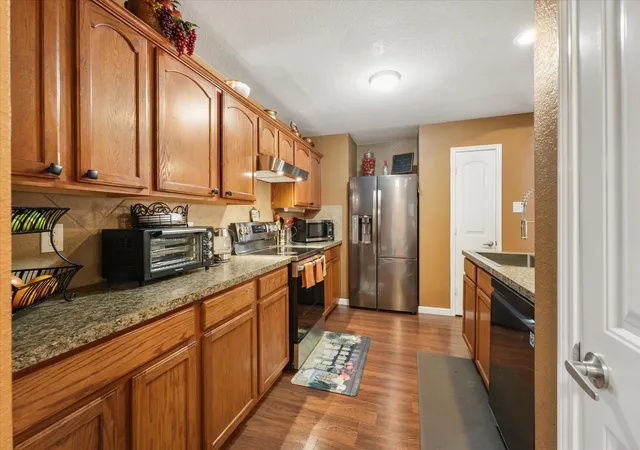 Photo 4 of Single family home for sale at 4008 Liberty Trl, Heartland, TX 75126 | MLS# 21197854 | Listing updated on 2026-09-28