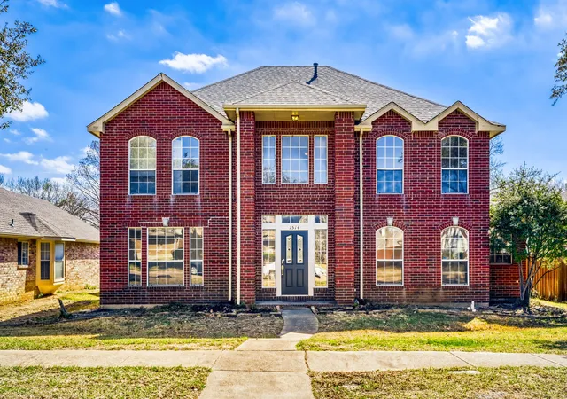 Photo 1 of Single family home for sale at 1514 Mission Ridge Trl, Carrollton, TX 75007 | MLS# 21192126 | Listing updated on 2026-08-28
