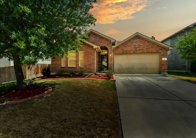 Homes for sale in Fort Worth, TX | 409 Copper Ridge Rd, Fort Worth, TX 76052 | MLS# 21197967