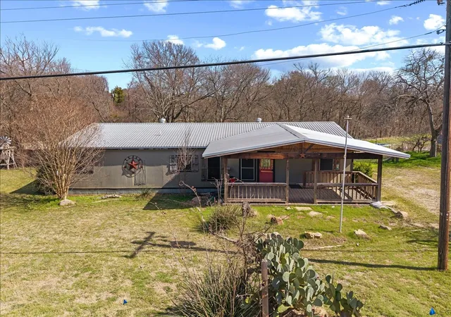 Homes for sale in Midlothian, TX | 1021 Saralvo Rd, Midlothian, TX 76065 | MLS# 21195624