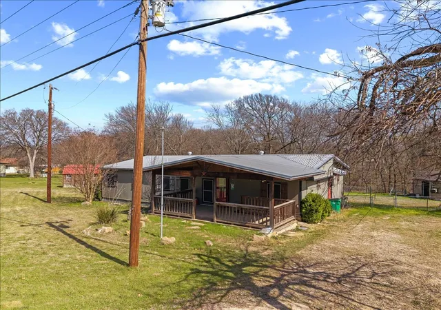 Homes for sale in Midlothian, TX | 1021 Saralvo Rd, Midlothian, TX 76065 | MLS# 21195624