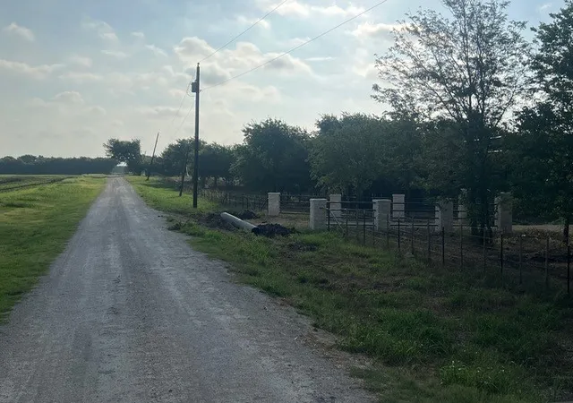 Photo 4 of Land for sale at 661 Joanna Ln, Italy, TX 76651 | MLS# 21196241 | Listing updated on 2026-07-27