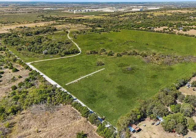 Photo 1 of Land for sale at 2791 Bobby Smith Ln, Midlothian, TX 76065 | MLS# 21184341 | Listing updated on 2026-09-04