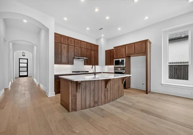 Photo 4 of Single family home for sale at 7841 Whisterwheel Wy, Fort Worth, TX 76123 | MLS# 21198130 | Listing updated on 2026-08-26
