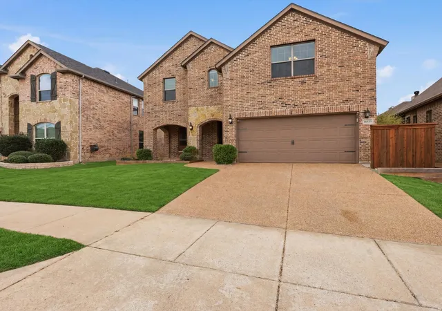 Photo 3 of Sale Pending at 16520 Amistad Ave, Prosper, TX 75078 | MLS# 21198162 | Listing updated on 2026-08-03