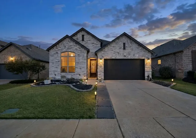 2nd image of 3000 Comal Dr, Little Elm, TX 75068 | MLS# 21198298