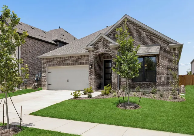 Photo 2 of Single family home for sale at 5308 Bardwell Dr, Argyle, TX 76226 | MLS# 21198410 | Listing updated on 2026-08-22