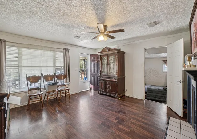 Homes for sale in Fort Worth, TX | 3737 Willing Ave, Fort Worth, TX 76110 | MLS# 21195652