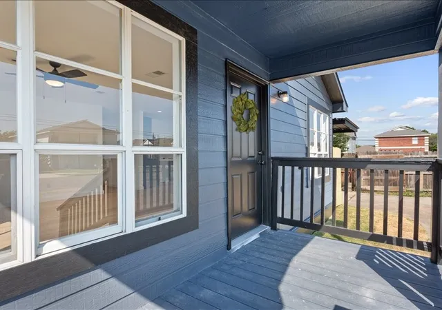 3rd image of 1901 S 16Th St #A, Waco, TX 76706 | MLS# 21196423