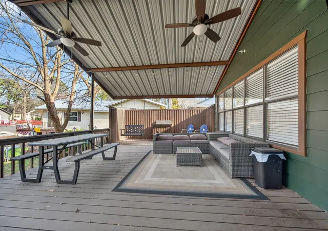 Photo 4 of Single family home for sale at 208 Harbor Dr, Gun Barrel City, TX 75156 | MLS# 21182925 | Listing updated on 2026-08-28