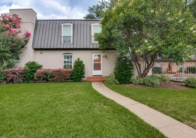 Photo 1 of Condo for sale at 5234 Fleetwood Oaks Ave #120, Dallas, TX 75235 | MLS# 21198037 | Listing updated on 2026-08-17