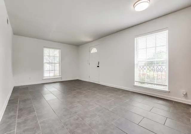 Photo 3 of Condo for sale at 5234 Fleetwood Oaks Ave #120, Dallas, TX 75235 | MLS# 21198037 | Listing updated on 2026-08-17