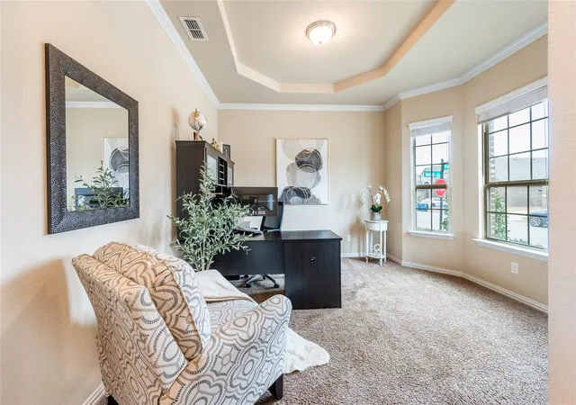 Photo 4 of Single family home for sale at 217 Mineral Point Dr, Aledo, TX 76008 | MLS# 21199192 | Listing updated on 2026-10-08