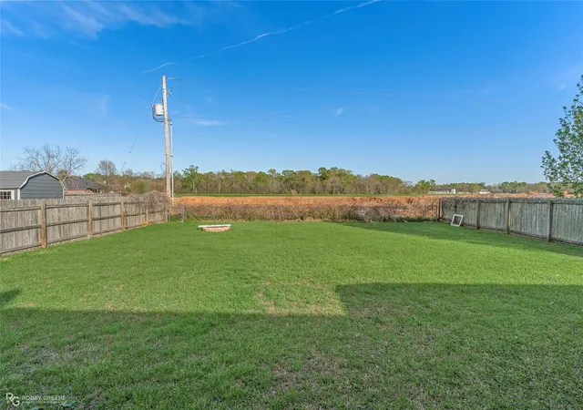 Homes for sale in Bossier City, LA | 2210 Stockwell Rd, Bossier City, LA 71111 | MLS# 21194990