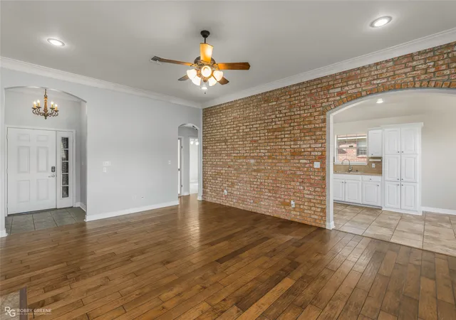 Homes for sale in Bossier City, LA | 2210 Stockwell Rd, Bossier City, LA 71111 | MLS# 21194990