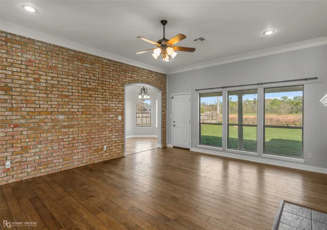 Homes for sale in Bossier City, LA | 2210 Stockwell Rd, Bossier City, LA 71111 | MLS# 21194990