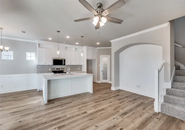 Homes for sale in Lake Dallas, TX | 106 Market St, Lake Dallas, TX 75065 | MLS# 21199431