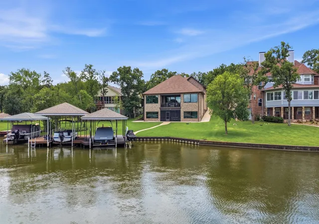 Homes for sale in Lake Kiowa, TX | 101 Manito Cvs, Lake Kiowa, TX 76240 | MLS# 21196628