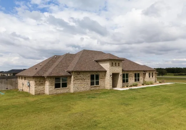 3rd image of 930 Inka Rd, Salado, TX 76571 | MLS# 21198255
