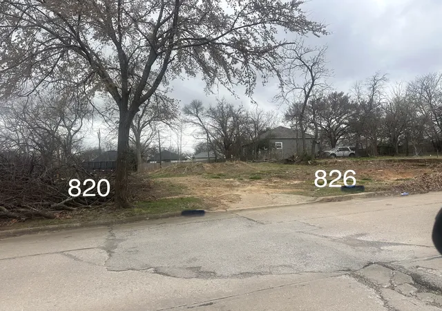 Homes for sale in Denison, TX | 820 W Shepherd St, Denison, TX 75020 | MLS# 21197961
