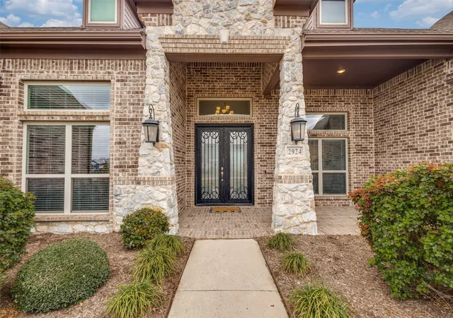 Homes for sale in Northlake, TX | 2924 Prairie View Dr, Northlake, TX 76226 | MLS# 21194383