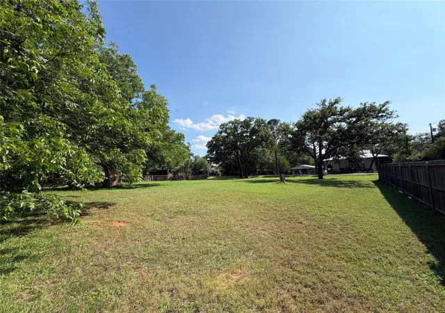 Photo 3 of Land for sale at Tbd Hilltop Ln, Hickory Creek, TX 75065 | MLS# 21190183 | Listing updated on 2026-07-08