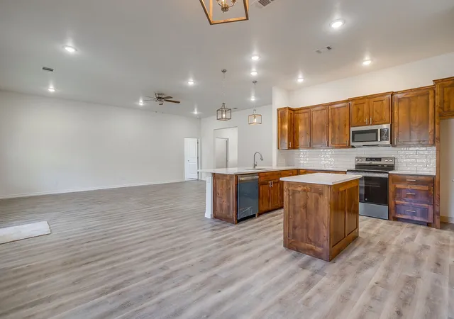 Homes for sale in Covington, TX | 130 Abbott Ave, Covington, TX 76636 | MLS# 21198631