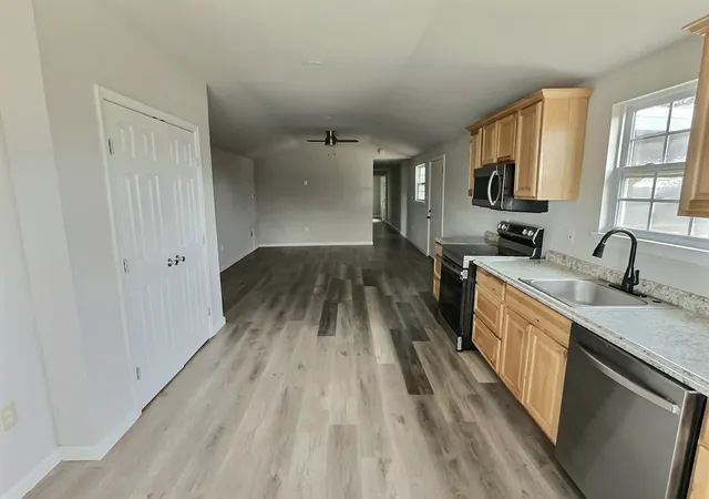 Photo 4 of Manufactured home for sale at 6535 Field Dr, Brownwood, TX 76801 | MLS# 21199654 | Listing updated on 2026-08-31
