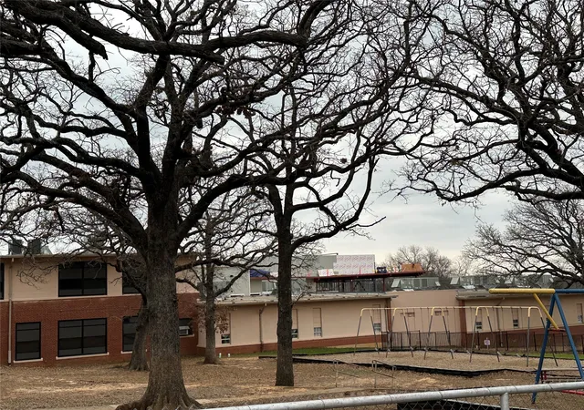 Photo 2 of Land for sale at 633 E Munson St, Denison, TX 75021 | MLS# 21198543 | Listing updated on 2026-10-07