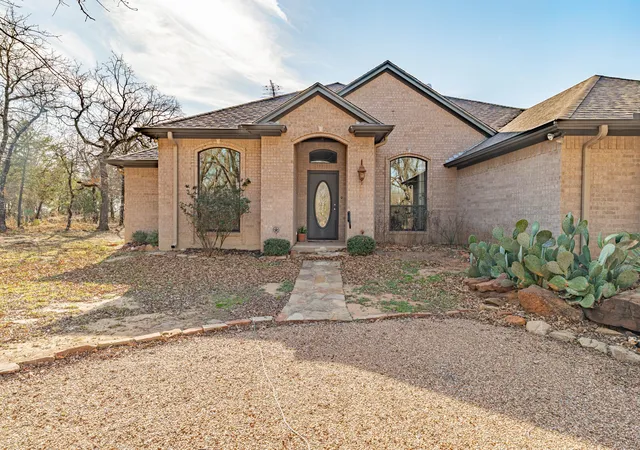Homes for sale in Gordon, TX | 4259 S Lakeview Dr, Gordon, TX 76453 | MLS# 21199455