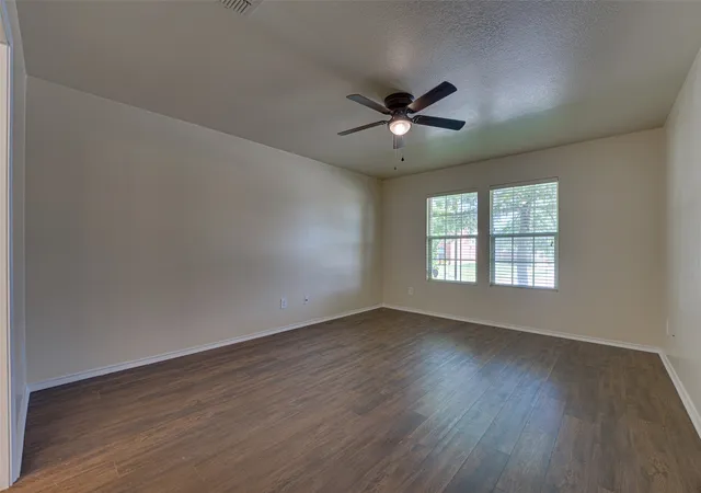 Photo 4 of Single family home for sale at 1320 Red River Ln, Allen, TX 75002 | MLS# 21199775 | Listing updated on 2026-10-03