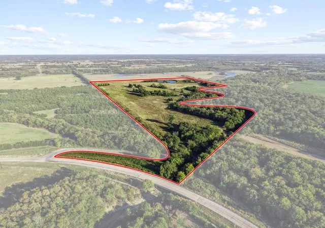 Photo 1 of Land for sale at 300 Co Rd 27100, Honey Grove, TX 75446 | MLS# 21199708 | Listing updated on 2026-07-22