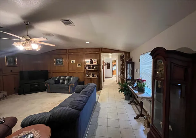 Photo 4 of House for sale at 375 Lcr 358, Mart, TX 76664 | MLS# 21198069 | Listing updated on 2026-08-29