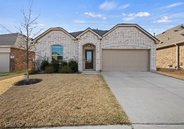 Homes for sale in Fate, TX | 835 Sitwell Dr, Fate, TX 75087 | MLS# 21197169