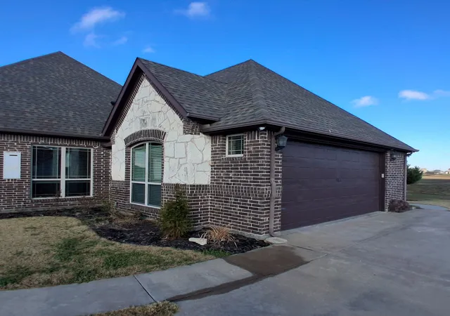 Photo 3 of Single family home for sale at 1520 Wheelers Wy, Rockwall, TX 75032 | MLS# 21198351 | Listing updated on 2026-07-22