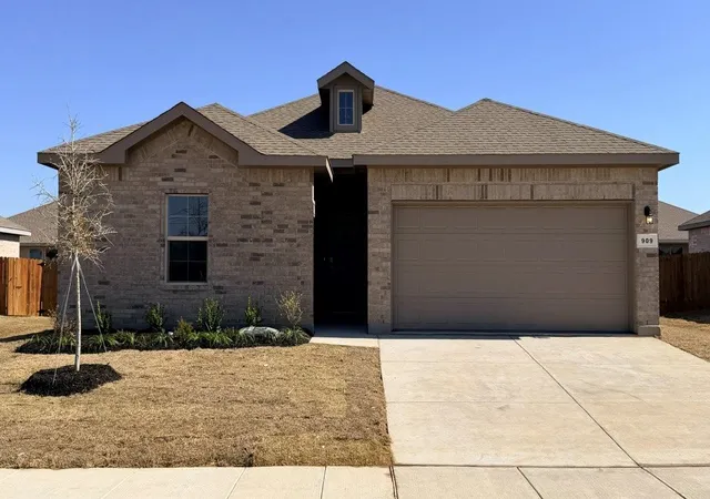 Photo 1 of Sale Pending at 909 Boll Weevil Dr, Cleburne, TX 76031 | MLS# 21198147 | Listing updated on 2026-08-27