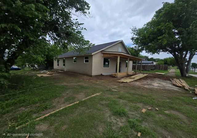 Homes for sale in Bowie, TX | 202 Strong St, Bowie, TX 76230 | MLS# 21196542