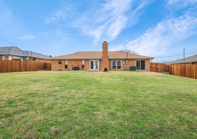26th image of 303 E 6th St, Prosper, TX 75078 | MLS# 21196899