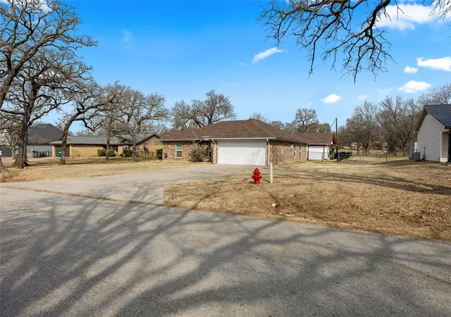 Homes for sale in Burleson, TX | 7005 County Road 527, Burleson, TX 76028 | MLS# 21200182