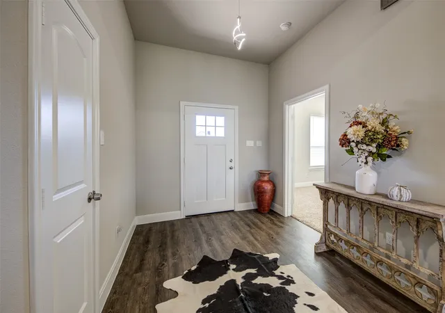 Homes for sale in Bridgeport, TX | 2205 Briarwood Dr, Bridgeport, TX 76426 | MLS# 21195058