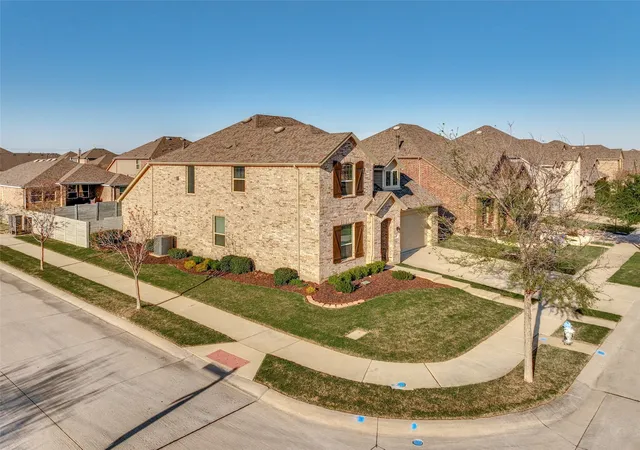Homes for sale in Argyle, TX | 1836 Harrier Ln, Argyle, TX 76226 | MLS# 21194553
